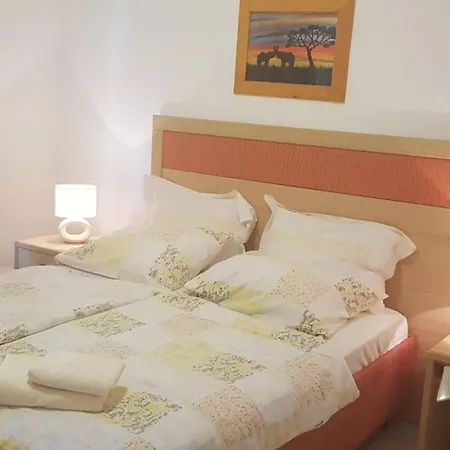 By The Sea Banjol, Rab - 4952 Apartment *